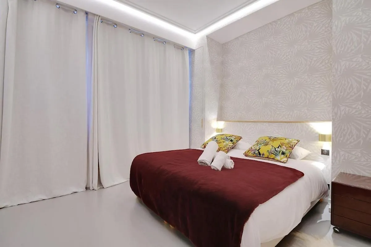 Le Marais Luxury & Trendy Apartment Paris
