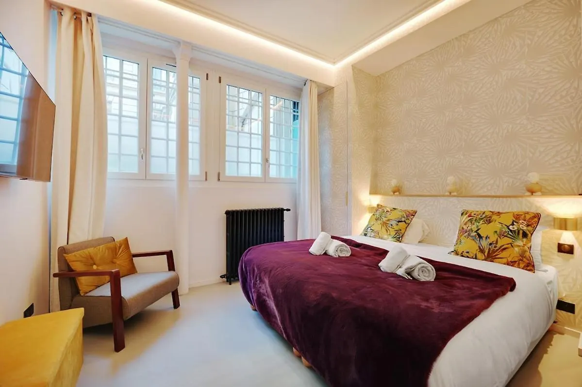 Le Marais Luxury & Trendy Apartment Paris