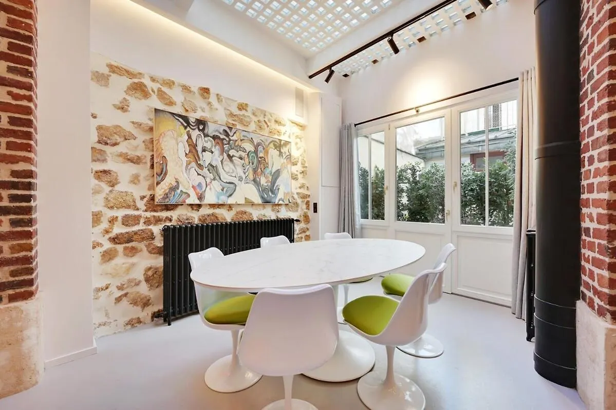 Le Marais Luxury & Trendy Apartment Paris France